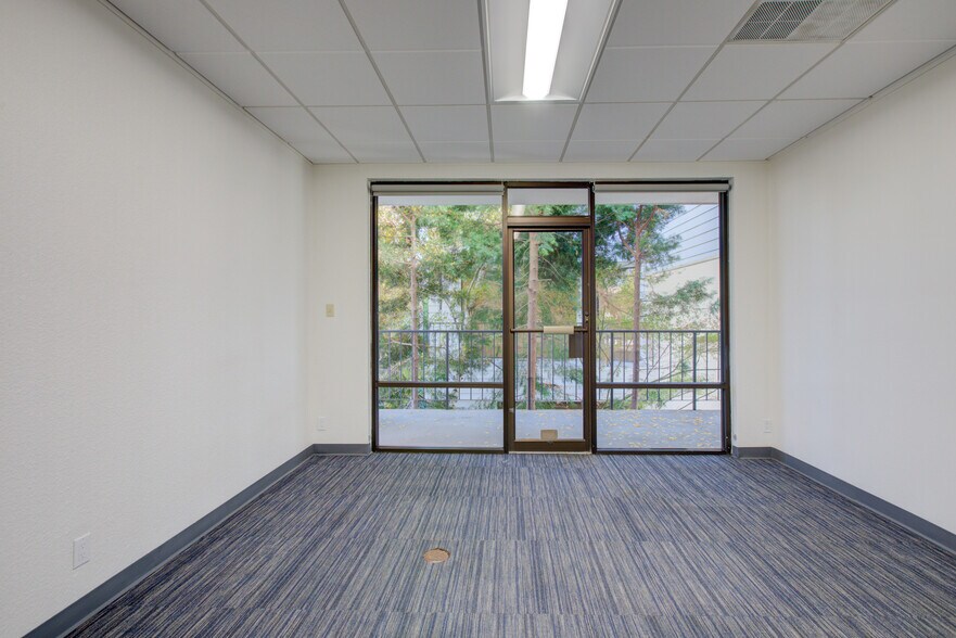 More Photos Of 1518 Coffee Rd, Modesto Medical For Lease