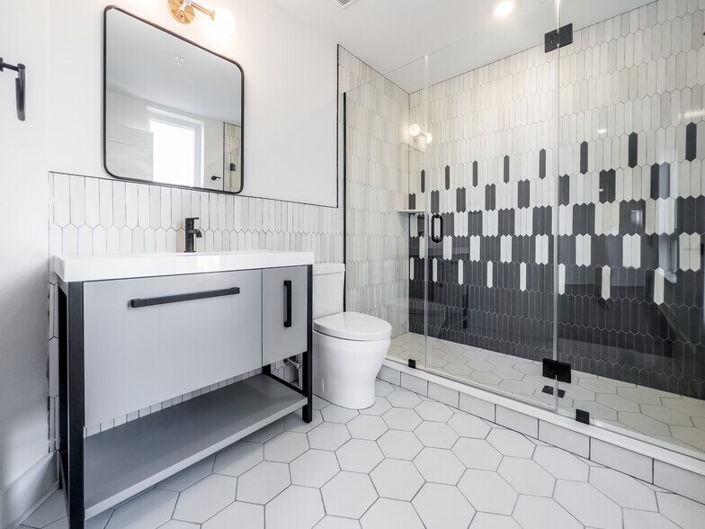 More Photos Of 1723 Ridge Ave, Philadelphia Apartments For Sale