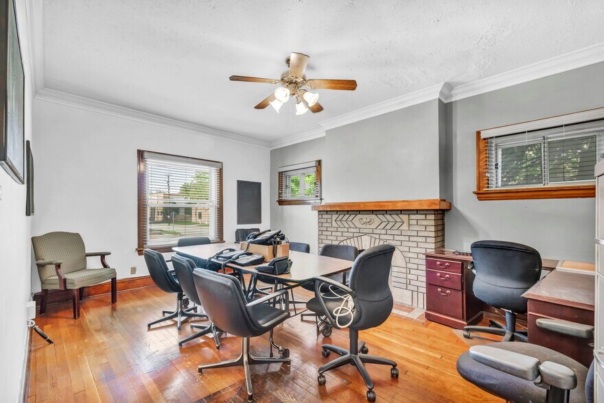 More Photos Of 881 E 222nd St, Euclid Office Residential For Sale