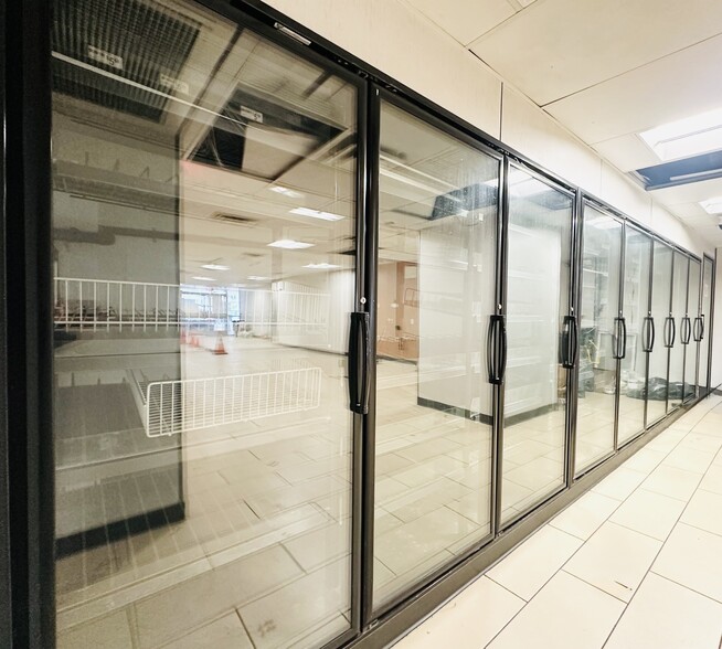 More Photos Of 1160-1162 First Ave, New York Apartments For Lease