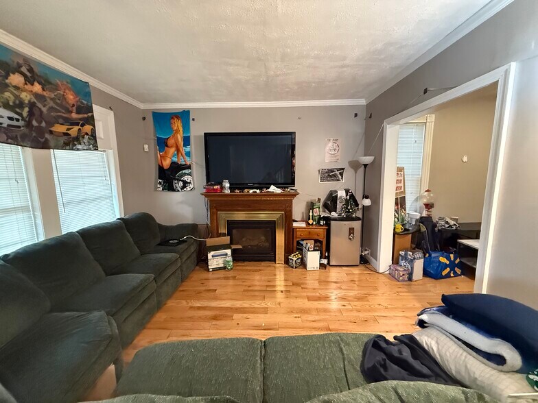 More Photos Of , Scranton Unknown For Sale