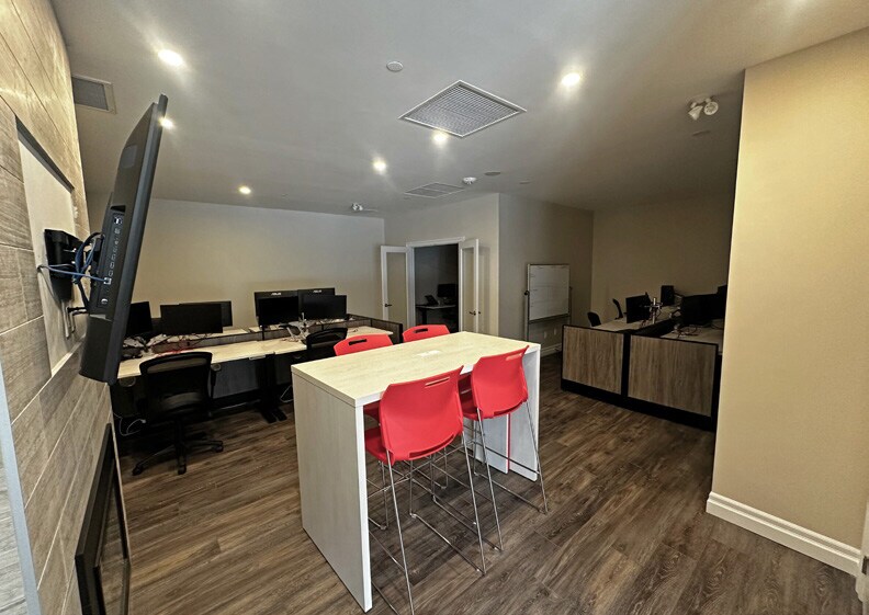 More Photos Of 150 Wellington St E, Guelph Apartments For Sale