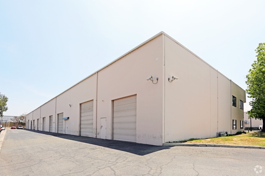 More Photos Of 2461-2495 E Orangethorpe Ave, Fullerton Unknown For Lease