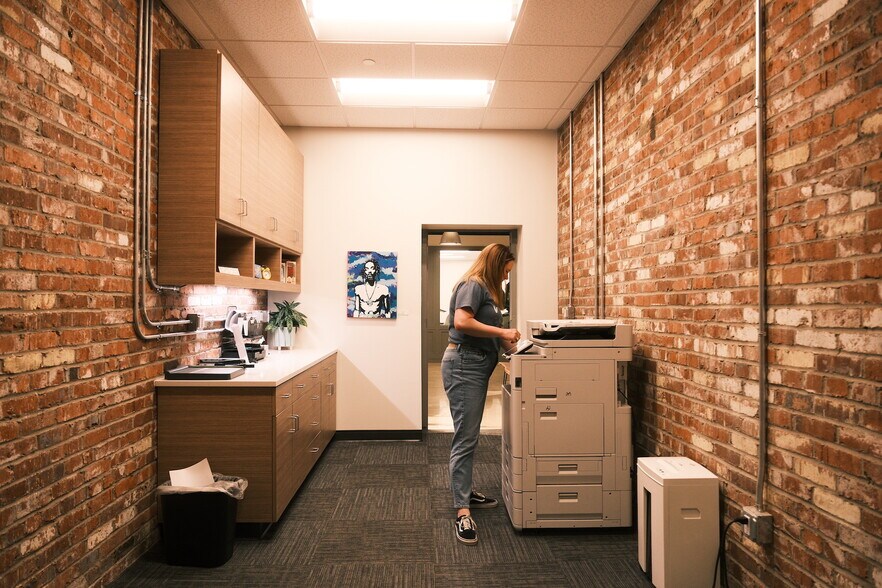 More Photos Of 110 S Hartford Ave, Tulsa Coworking Space