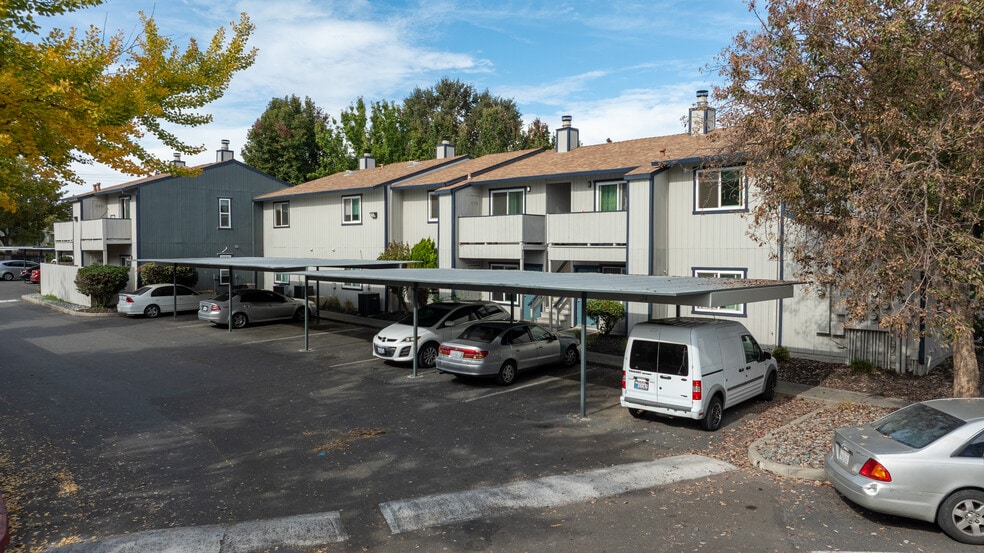 More Photos Of 2228 Edison Ave, Sacramento Apartments For Sale