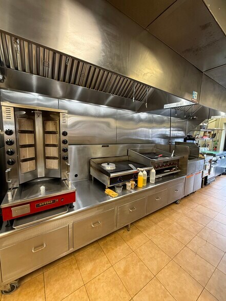 More Photos Of 71-79 Wood Ave, Bridgeport Storefront Retail Residential For Sale