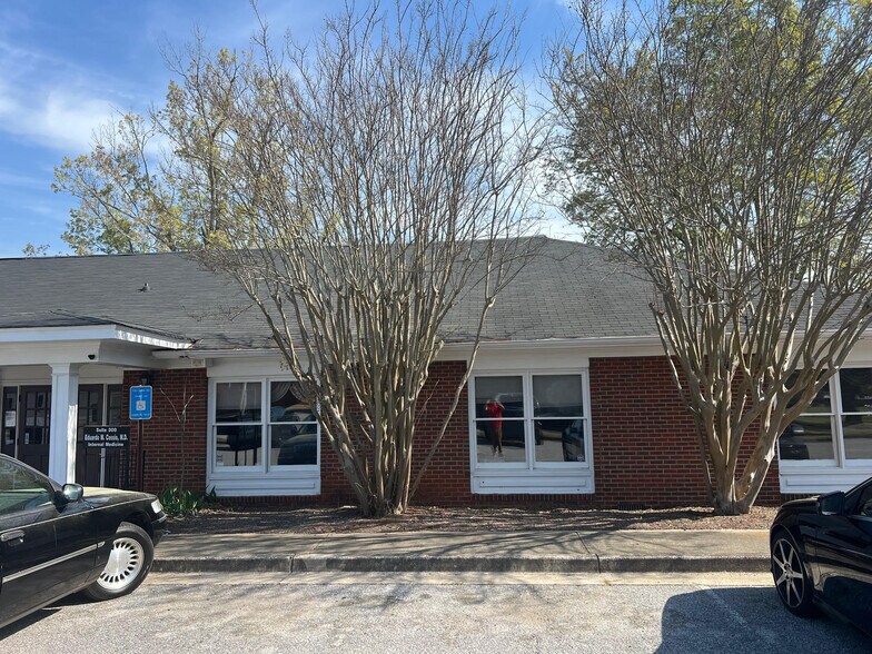 Primary Photo Of 1075 Cornwall drive dr, Madison Office For Sale