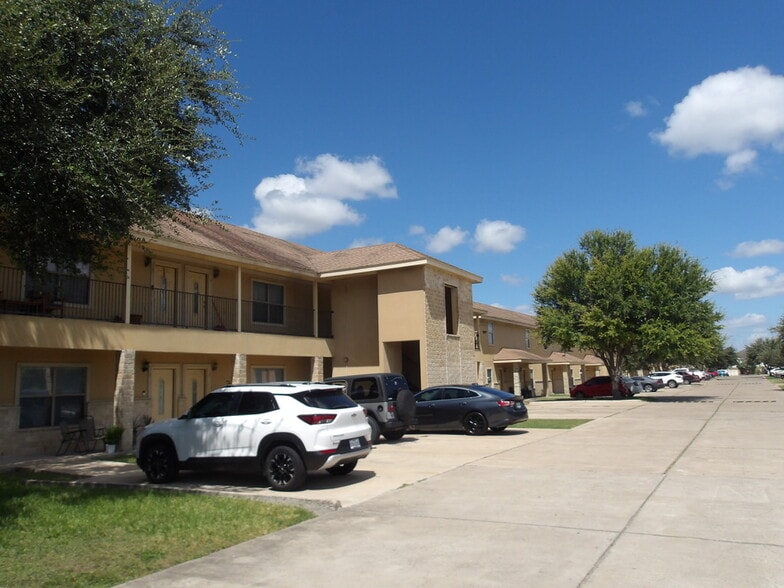 More Photos Of 3825 S Expressway 83, Harlingen Land For Sale