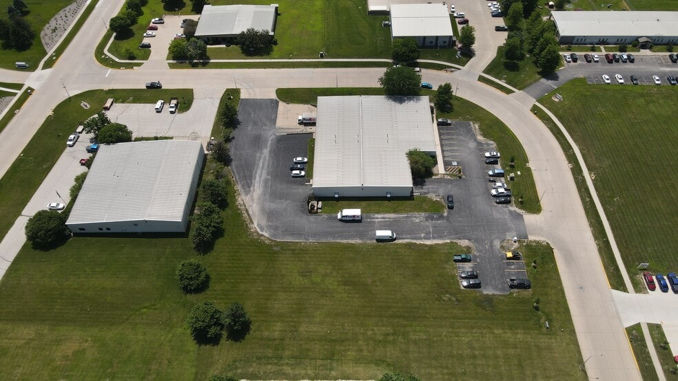 More Photos Of 238 Alexander Ave, Ames Distribution For Sale