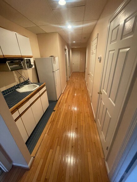 More Photos Of 8607-8609 2nd Ave, Silver Spring Medical For Sale