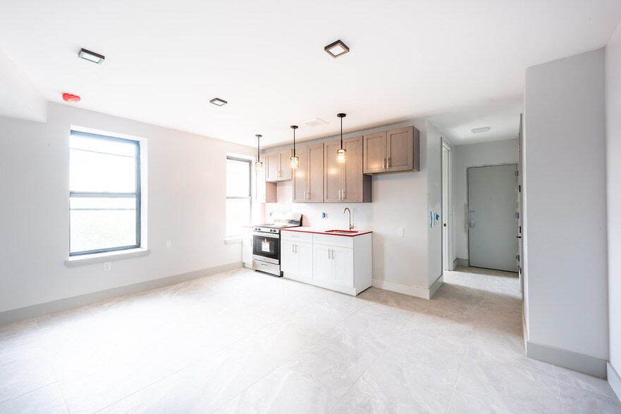 More Photos Of 657 Crotona Park, Bronx Apartments For Sale