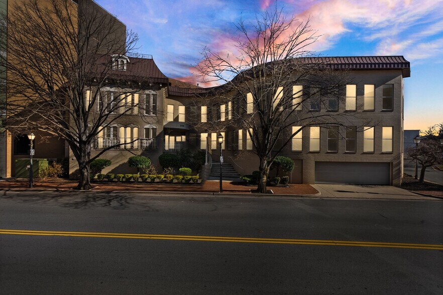 More Photos Of 200 Daingerfield Rd, Alexandria Loft Creative Space For Lease