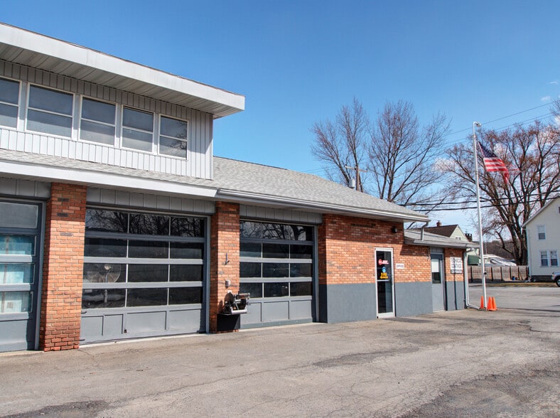 More Photos Of 56 Clarendon Ave, Kingston Warehouse For Sale