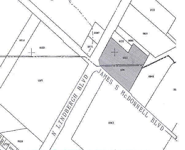 More Photos Of 5900-5914 N Lindbergh Blvd, Hazelwood Unknown For Lease