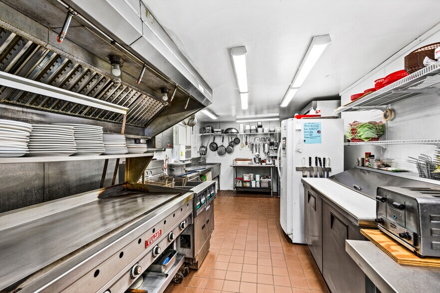 More Photos Of 8355 Highway 2, Iron River Restaurant For Sale