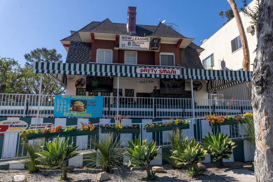 More Photos Of 2827 S Hoover St, Los Angeles Storefront Retail Residential For Lease