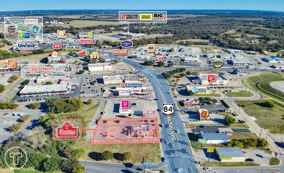 More Photos Of 305 W Commerce St, Brownwood Fast Food For Sale