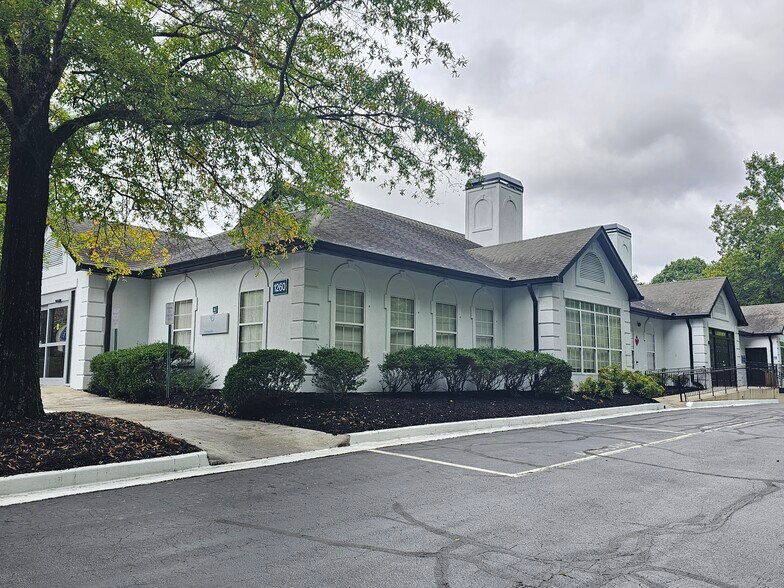 More Photos Of 1260 Upper Hembree Rd, Roswell Medical For Sale