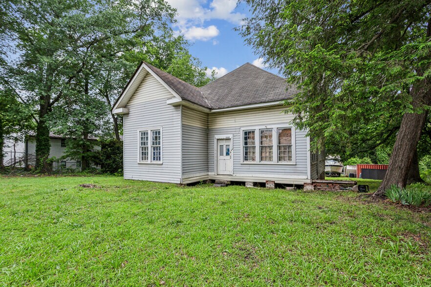 More Photos Of 2342 Bolton Rd, Atlanta Land For Sale