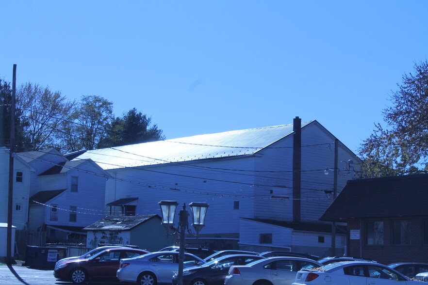 More Photos Of 134-136 E Church St, Nanticoke Light Manufacturing For Sale