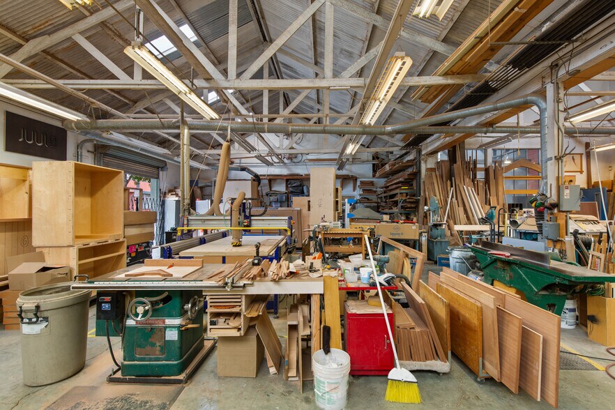 More Photos Of 2534 Magnolia St, Oakland Manufacturing For Sale