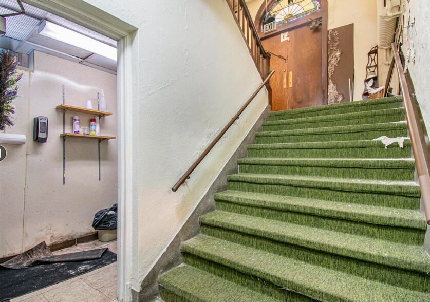 More Photos Of 1101 Blaine Ave, South Bend Religious Facility For Sale