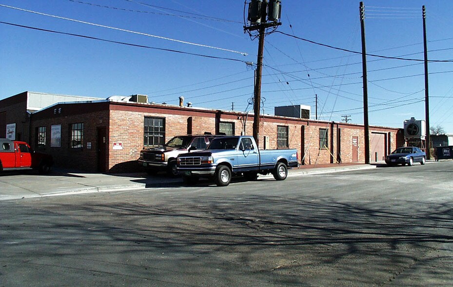 More Photos Of 4200 Madison St, Denver Warehouse For Lease