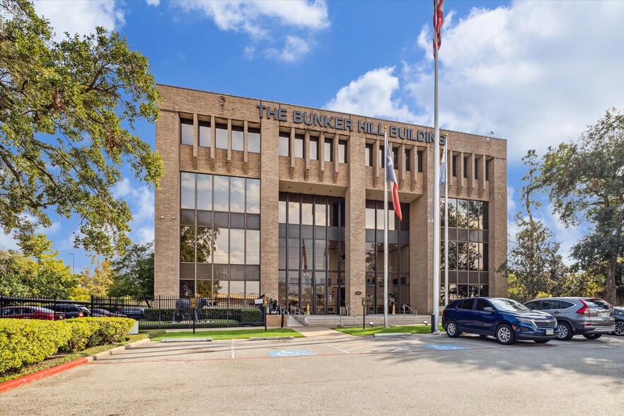 Primary Photo Of 9525 Katy Fwy, Houston Coworking Space