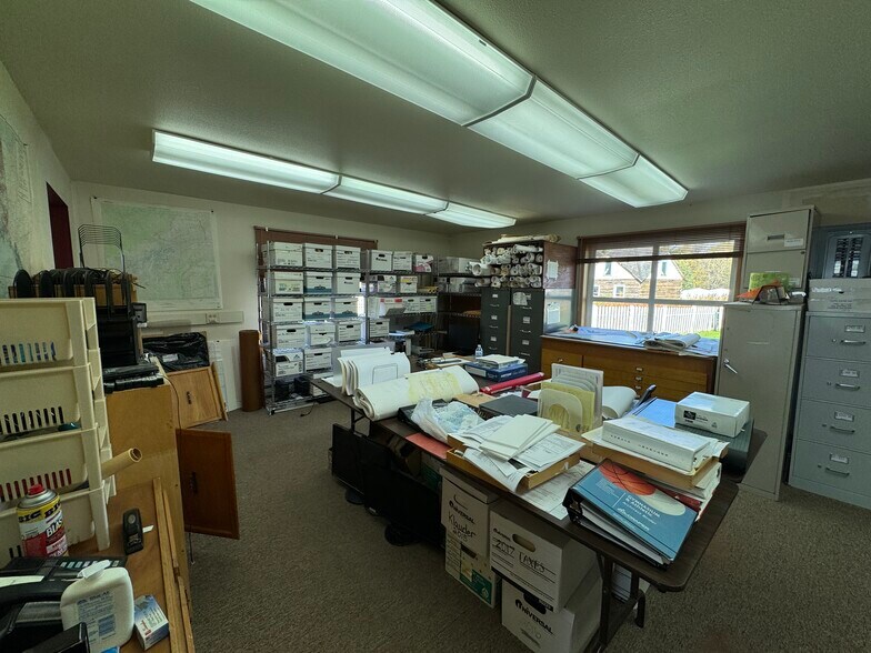 More Photos Of 606 Petersen Way, Kenai Office For Lease