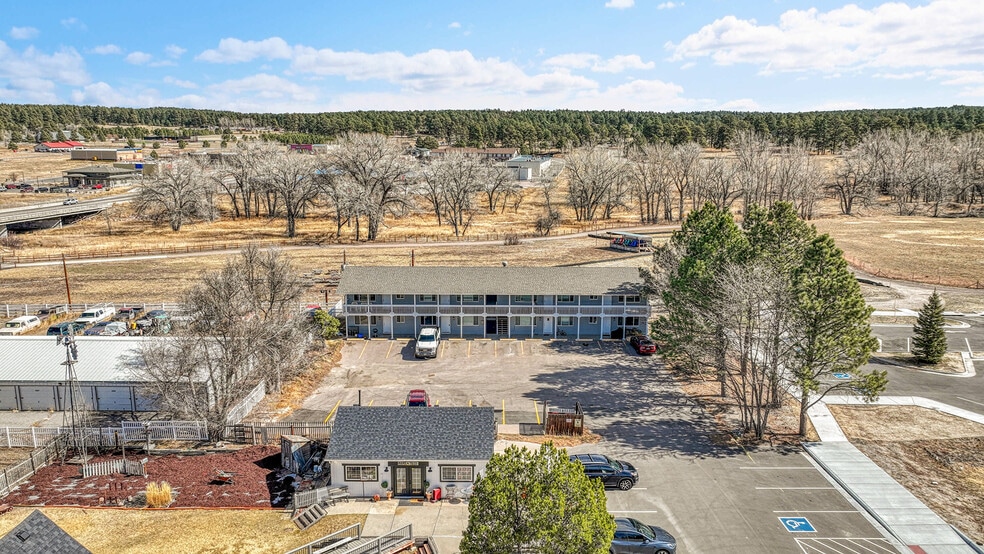 More Photos Of 490 E Elm St, Elizabeth Apartments For Sale