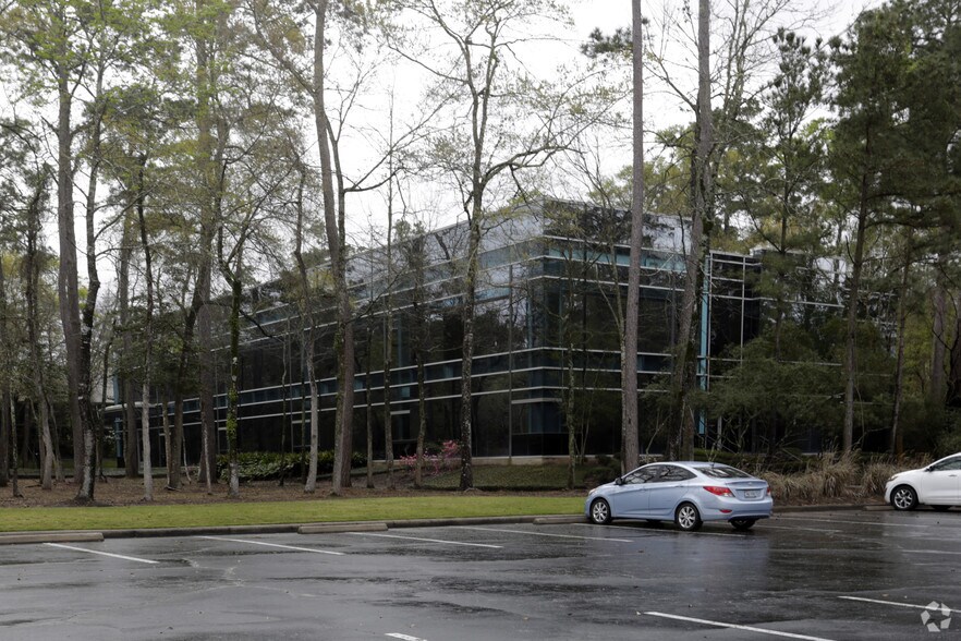 More Photos Of 2201 Lake Woodlands Dr, Spring Office For Lease