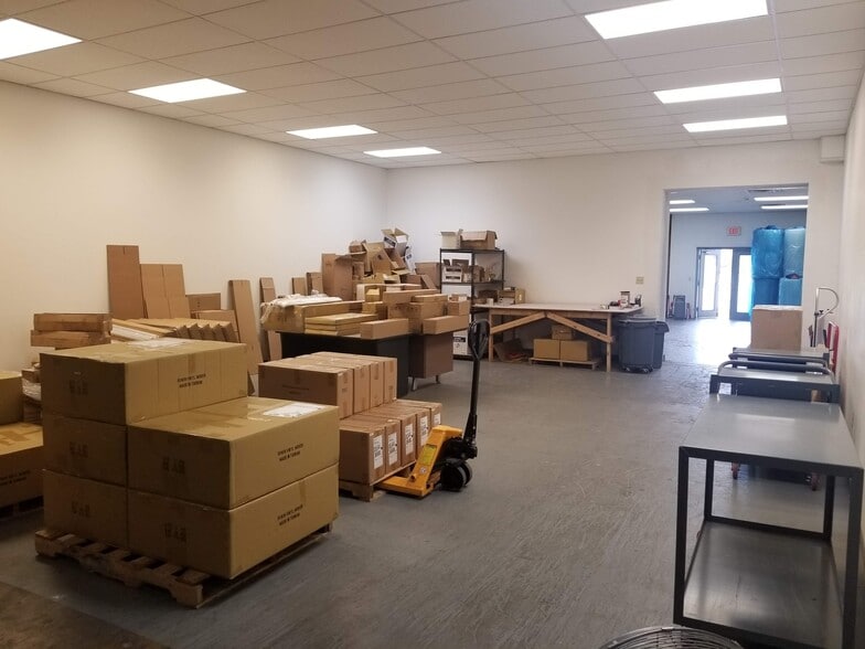 More Photos Of 315-329 E 2nd St, Boyertown Flex For Sale