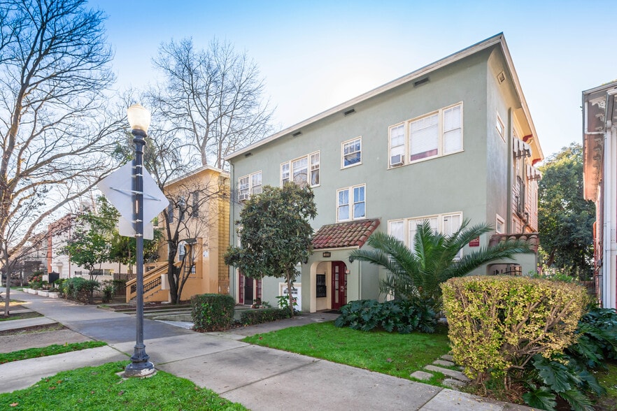 Primary Photo Of 1808 P St, Sacramento Apartments For Sale