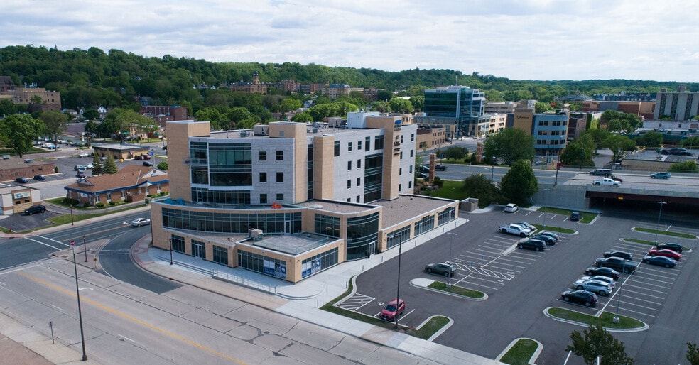 More Photos Of 201 N Riverfront Dr, Mankato Office Residential For Lease