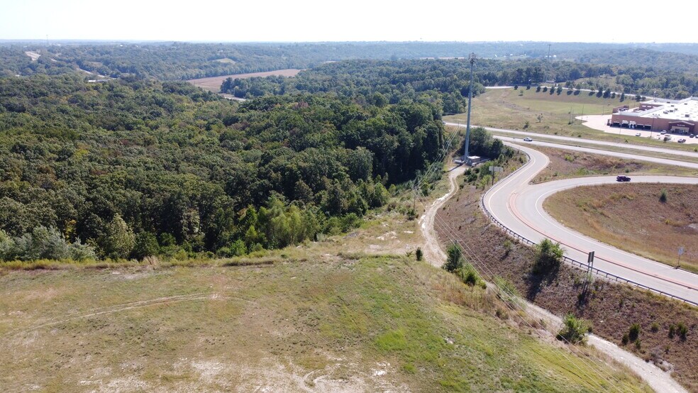 More Photos Of 2975 E McCarty St, Jefferson City Land For Sale