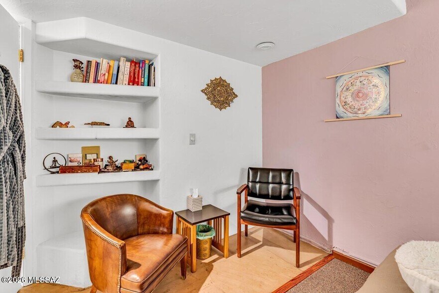 More Photos Of 2559 E Fort Lowell Rd, Tucson Office Residential For Sale