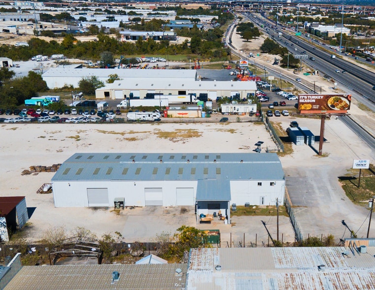 More Photos Of 16336 N I-35, Austin Warehouse For Sale