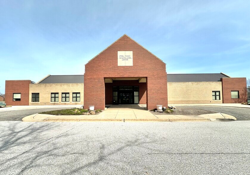 More Photos Of 2022 Kelle Dr, Chesterton Medical For Sale