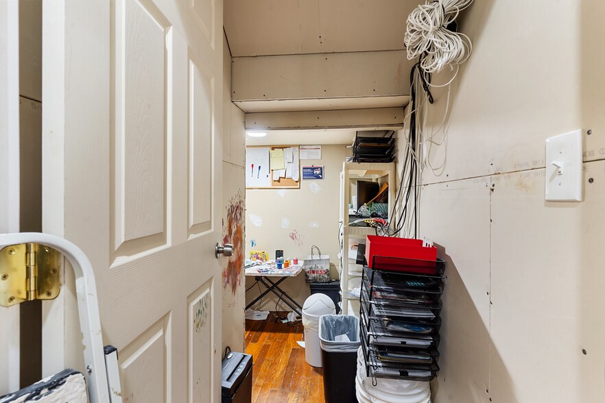 More Photos Of 226 E Main St, Union Storefront Retail Residential For Sale