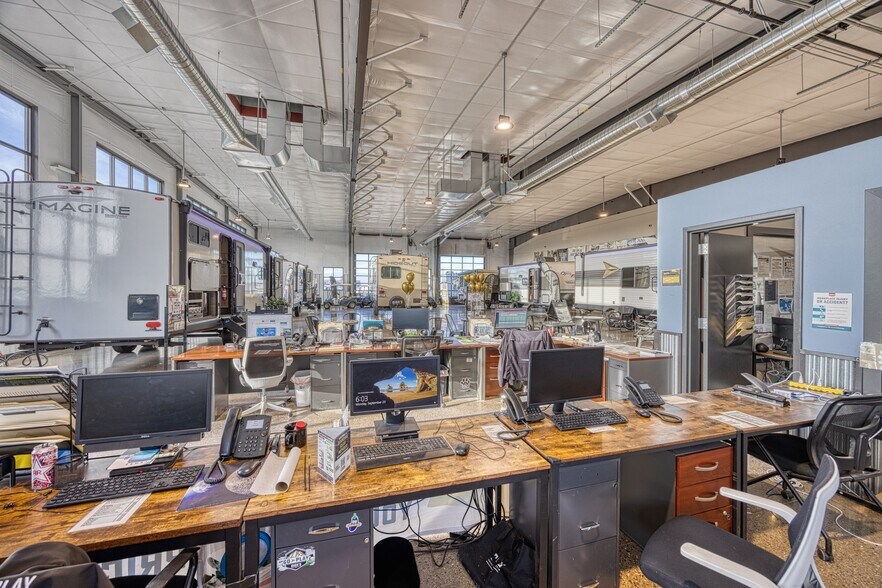 More Photos Of 3928 Tri Hill Frontage Rd, Great Falls Auto Dealership For Sale