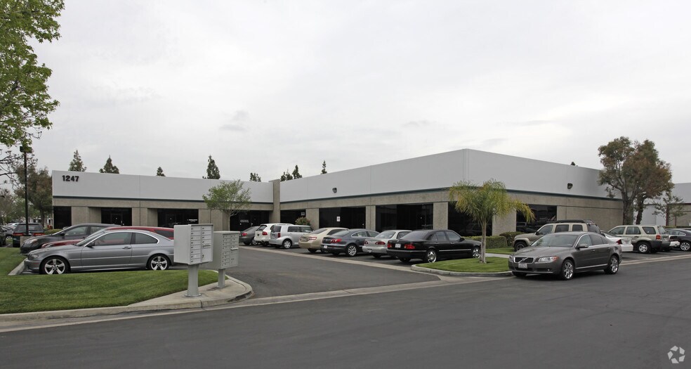 Primary Photo Of 1241 N Lakeview Ave, Anaheim Unknown For Lease