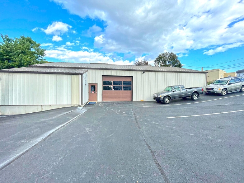 More Photos Of 18 N 27th St, Harrisburg Auto Repair For Sale