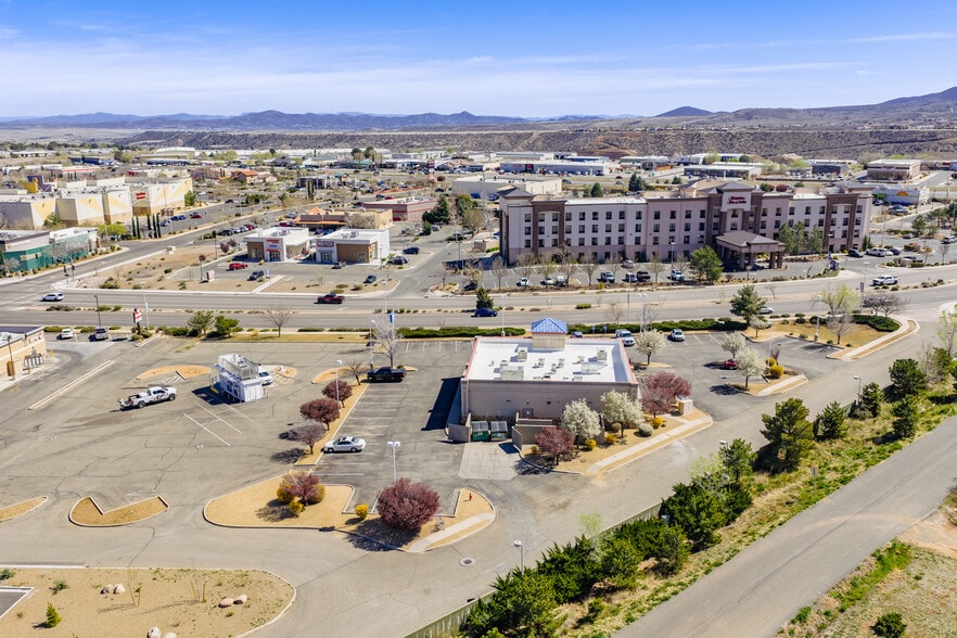 More Photos Of 3000 N Glassford Hill Rd, Prescott Valley Restaurant For Lease