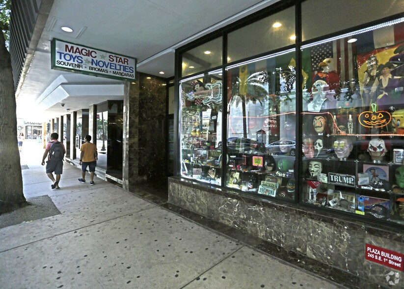 More Photos Of 235 SE 1st St, Miami Office For Lease