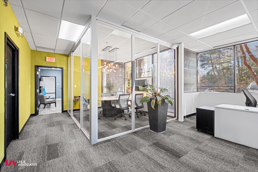 More Photos Of 2800 Colonnades Ct, Peachtree Corners Light Distribution For Lease
