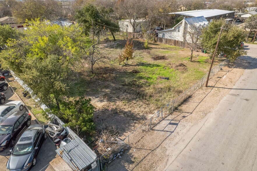 More Photos Of 301 Ferguson Dr, Austin Land For Sale