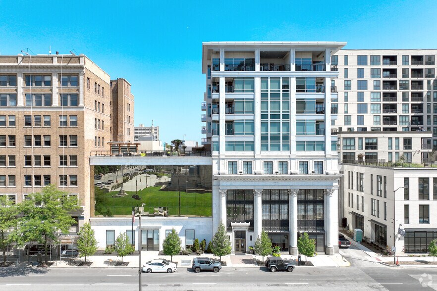 More Photos Of 429 N Pennsylvania St, Indianapolis Office For Lease