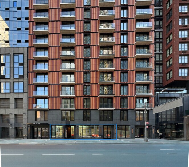 Primary Photo Of 570 Fulton St, Brooklyn Apartments For Lease