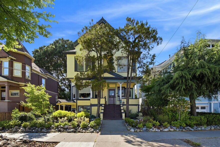 More Photos Of 931 Chestnut St, Alameda Multifamily For Sale