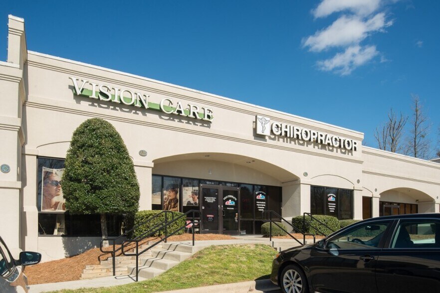 More Photos Of 1001 E WT Harris Rd, Charlotte Unknown For Lease